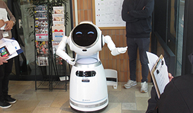 ViNA GARDENS PERCH（ビナガーデンズパーチ）でロボットの導入実証を実施しています！