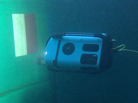 水中ドローン型ダム調査ロボットシステム(株式会社キュー・アイ)